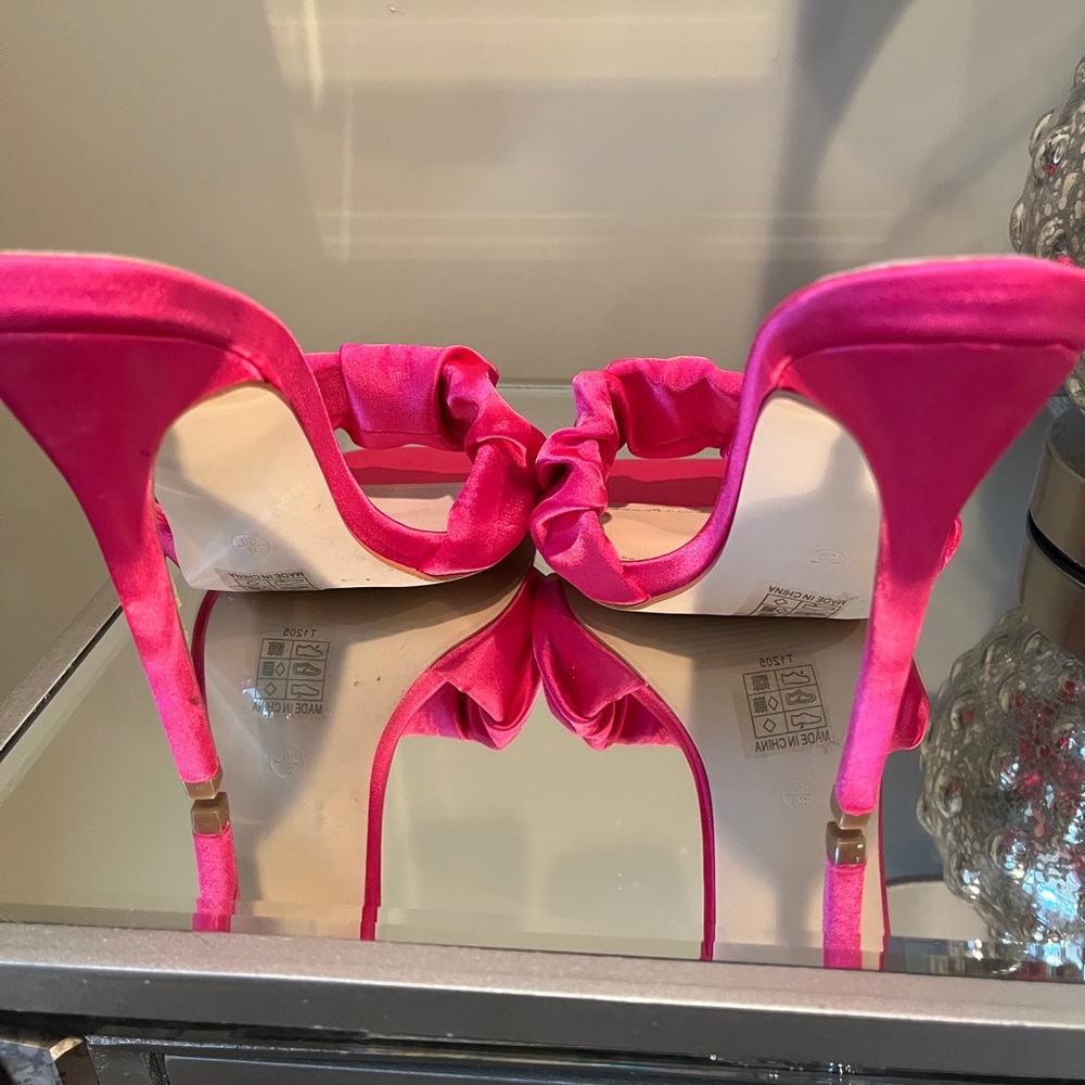 Nasty Gal | Heels - Picture 2 of 4